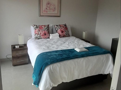 Deluxe Queen Room with Balcony