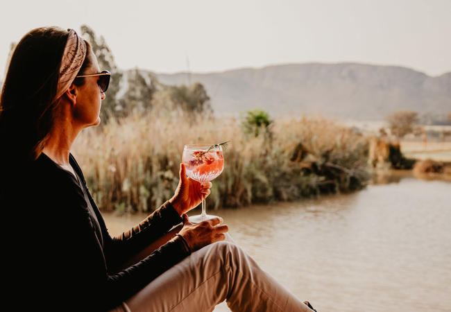 Shakawe Mountain View Lodge