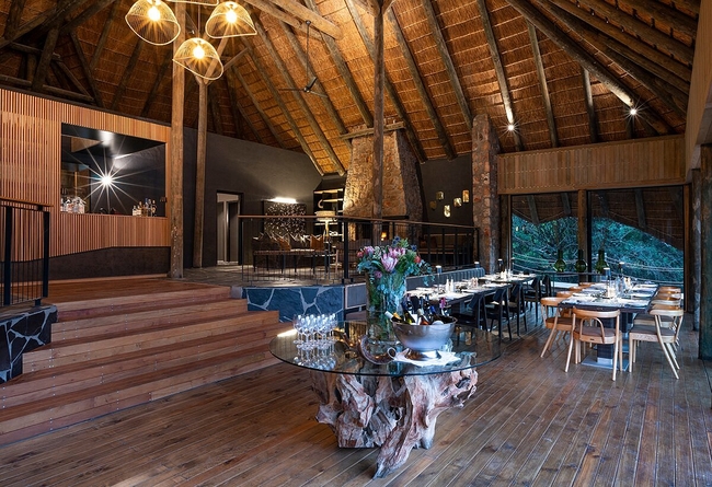 Indoor dining room