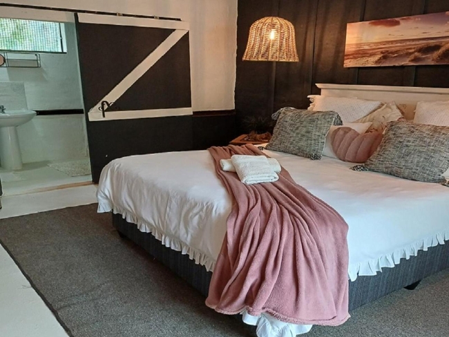 Garden Suite 1
