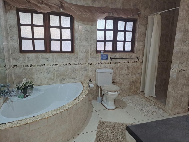 JeTaime Romantic Overnight Bedroom