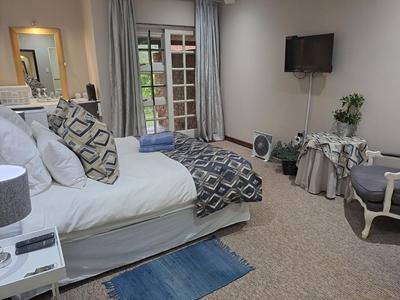 Lady Lavender Overnight Bedroom