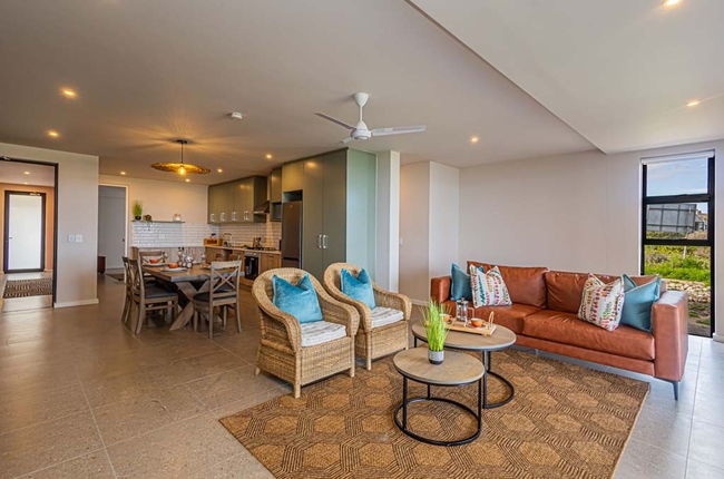 Deluxe Villa With Lagoon View (Wood Fired Hot Tub) 