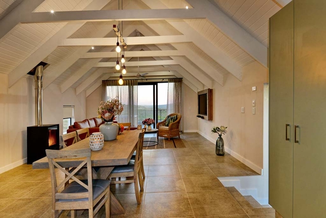 Luxury Villa Apartment (Wood Fired Hot Tub) 