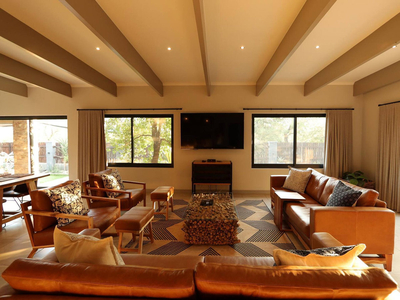 Shiandi Lodge