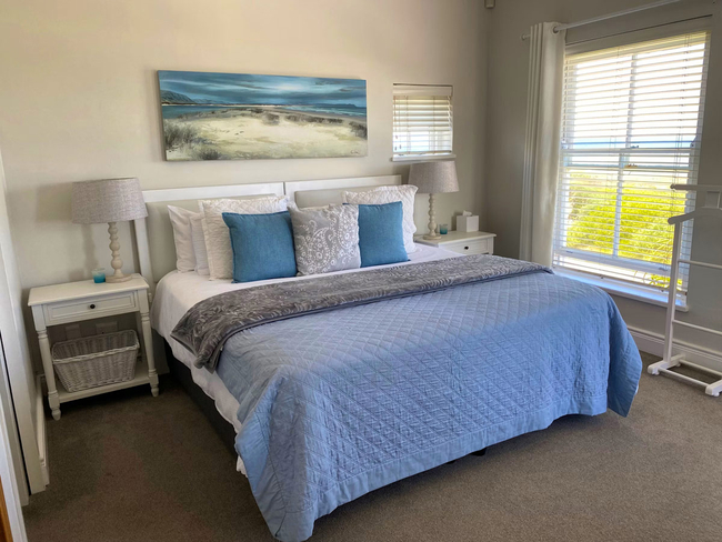 Shore's Edge Luxury Ocean Front Home
