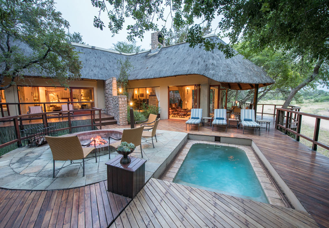 game lodge or safari