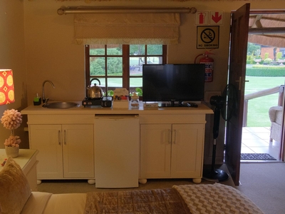 ONE OPEN PLAN CHALET - SASHA