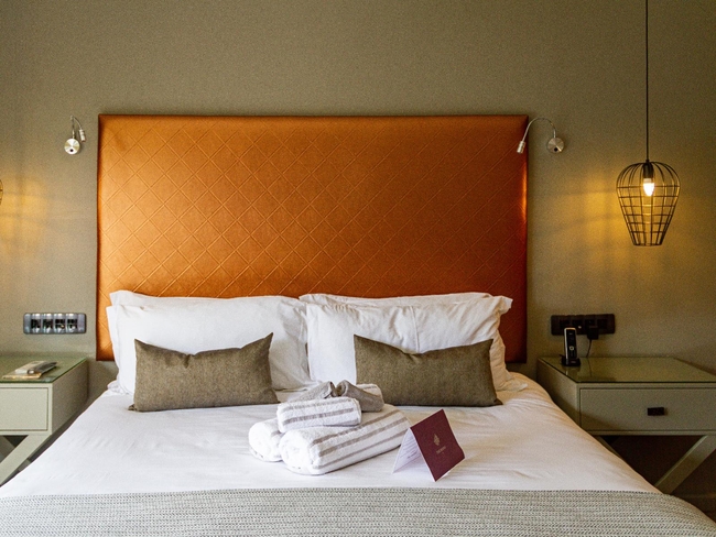 Luxury Garden Suites 1, 2 