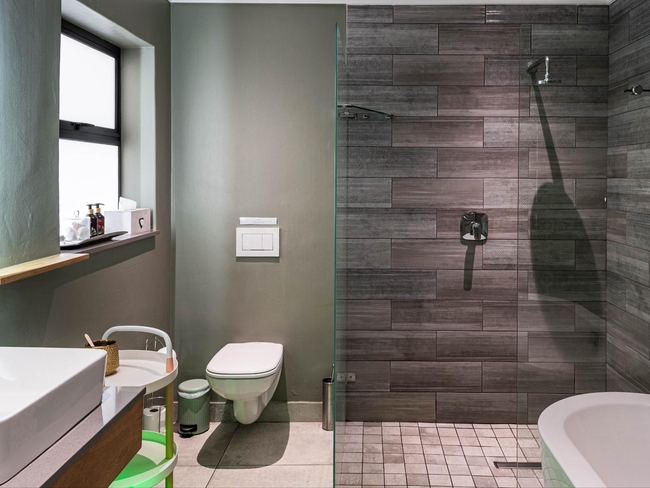 Luxury Garden Suites 1, 2 