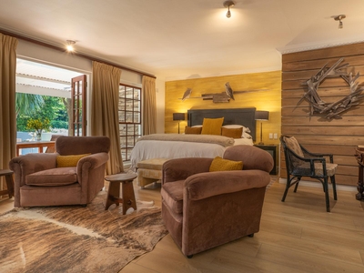 Luxury Garden Suite - Large King/Twins
