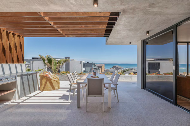 Exclusive Use Holiday Apartment