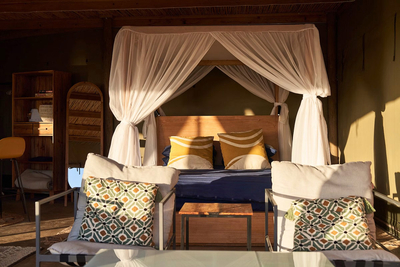Smitten Glamping