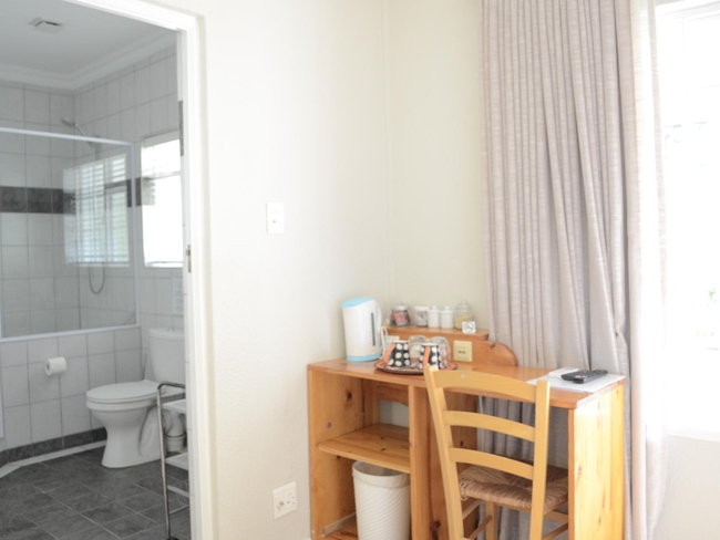 Lady Phillips Twin Room 