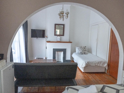 Family Room 5