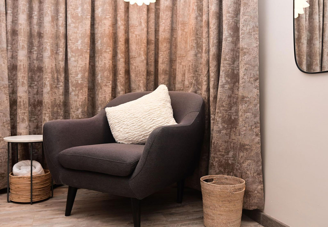 Serenity - Shared Bathroom