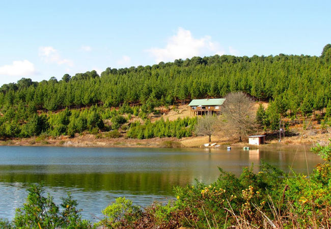 Stanford Lake Lodge