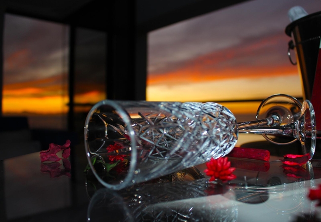 Starlight Premier @ 185 On Beach