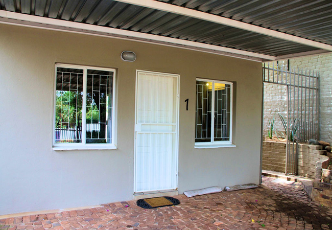 Apartment 1: One Bedroom, One Bathroom