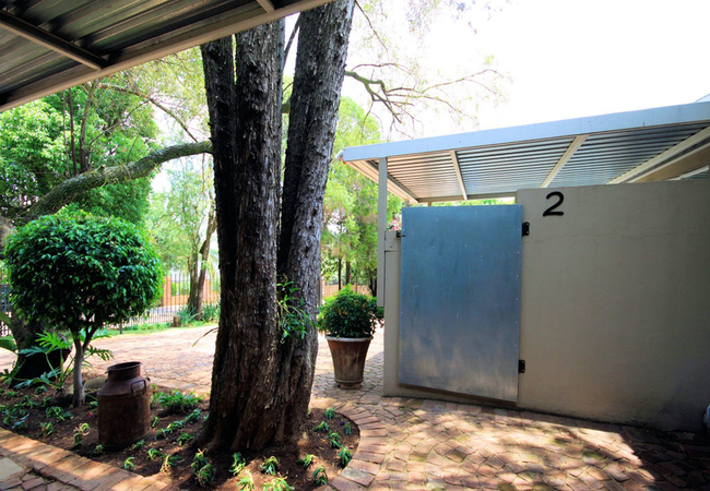 Apartment 2: One Bedroom, One Bathroom