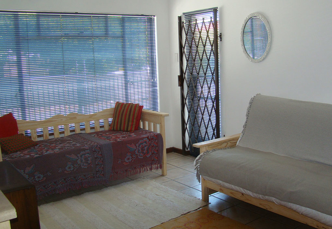 Entrance to lounge from patio