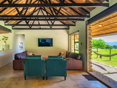 Steenbok Wild Olive Cottage