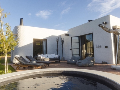 Stil Montagu