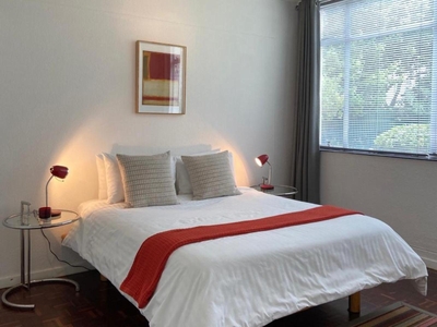 Superior One-Bedroom Apartment