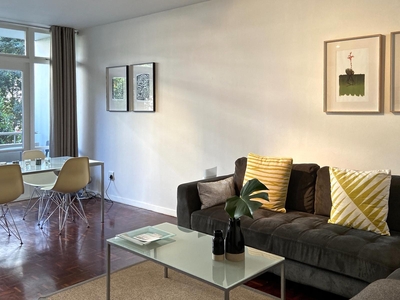 Superior One-Bedroom Apartment