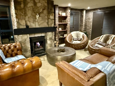 Stone Creek Mountain Lodge