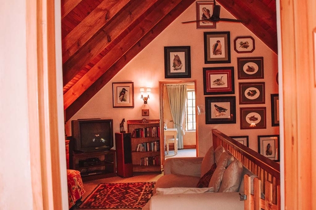 Upstairs Sitting and TV area