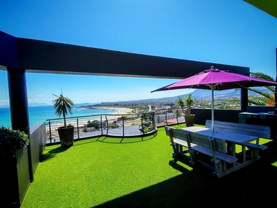 Sugar Beach Penthouse