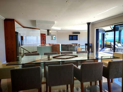 Sugar Beach Penthouse