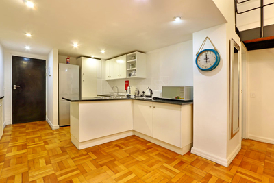 Summer Breeze Apartment