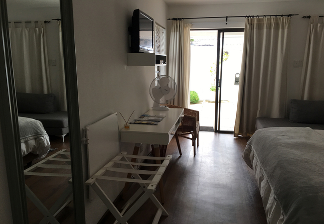 Flat No 1 Garden Studio Unit Downstairs