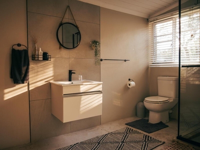 New Wine (with hot tub)