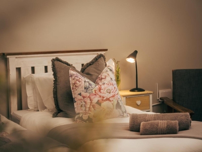 New Wine (with hot tub)