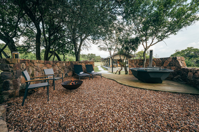 Hideout (with hot tub)