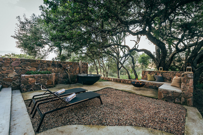 Hideout (with hot tub)