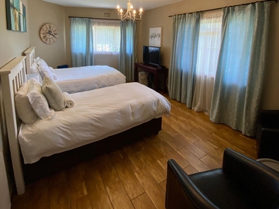 Standard Family Room 