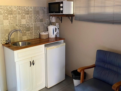 Economy Interleading Family Room