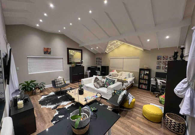 Super Spacious Studio