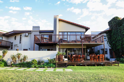 SuperTubes Bed & Breakfast