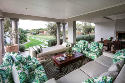 SuperTubes Bed & Breakfast