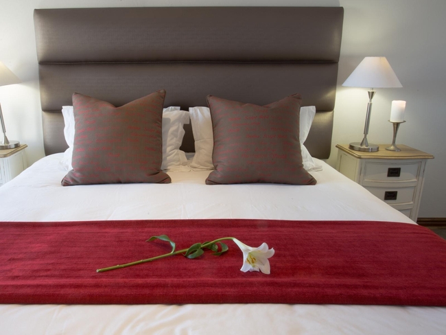 Twin / King Classic / Non Sea Facing