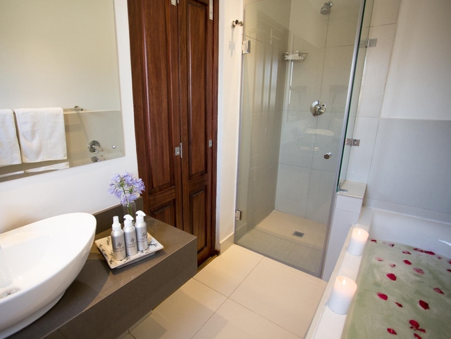 Twin / King Classic / Non Sea Facing