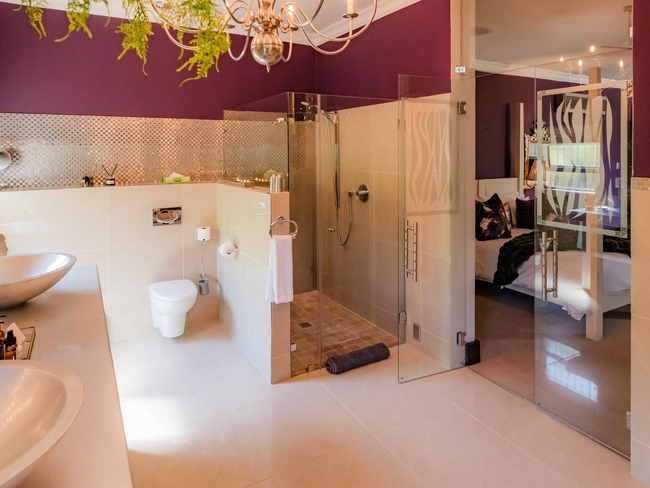 Luxury Grand Suite: Amethyst