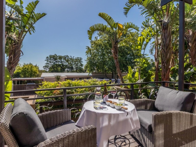 Luxury Grand Suite: Amethyst