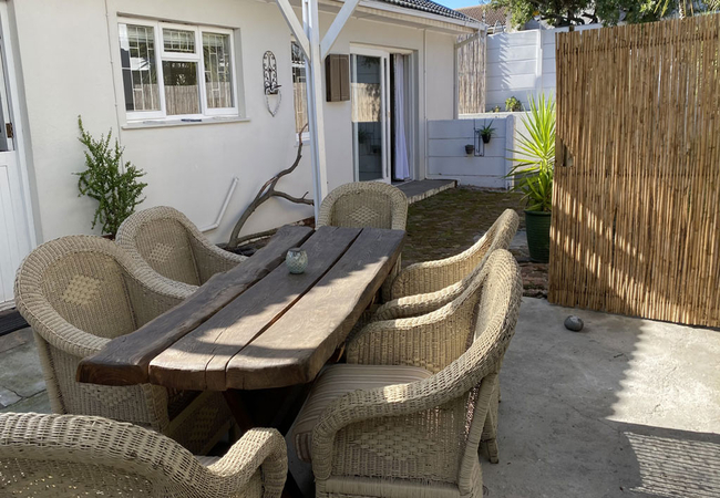 The House - 6 sleeper