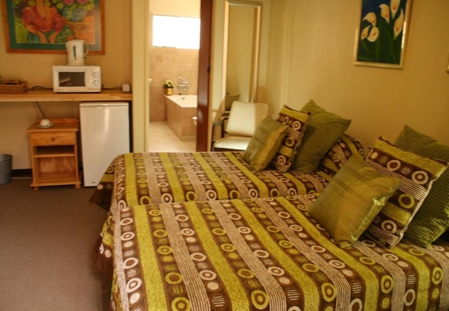 Tamboti 4 - Standard Twin